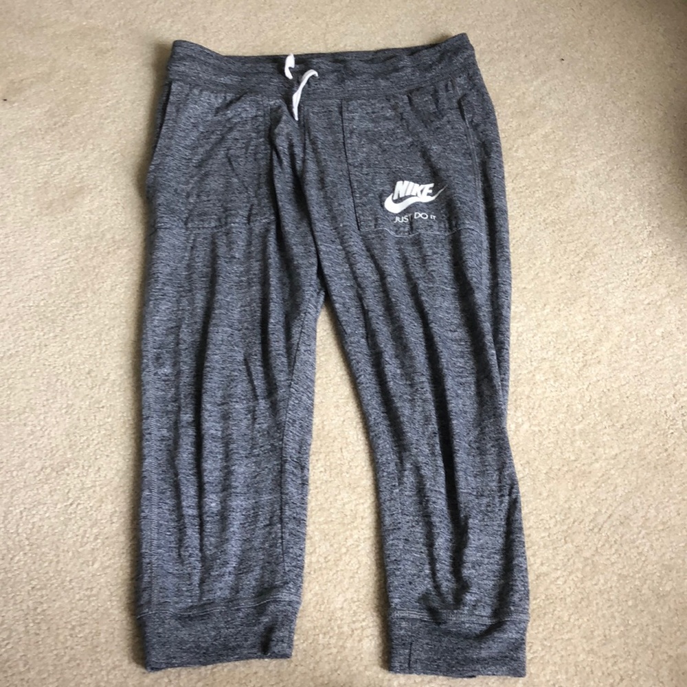 Nike cropped joggers